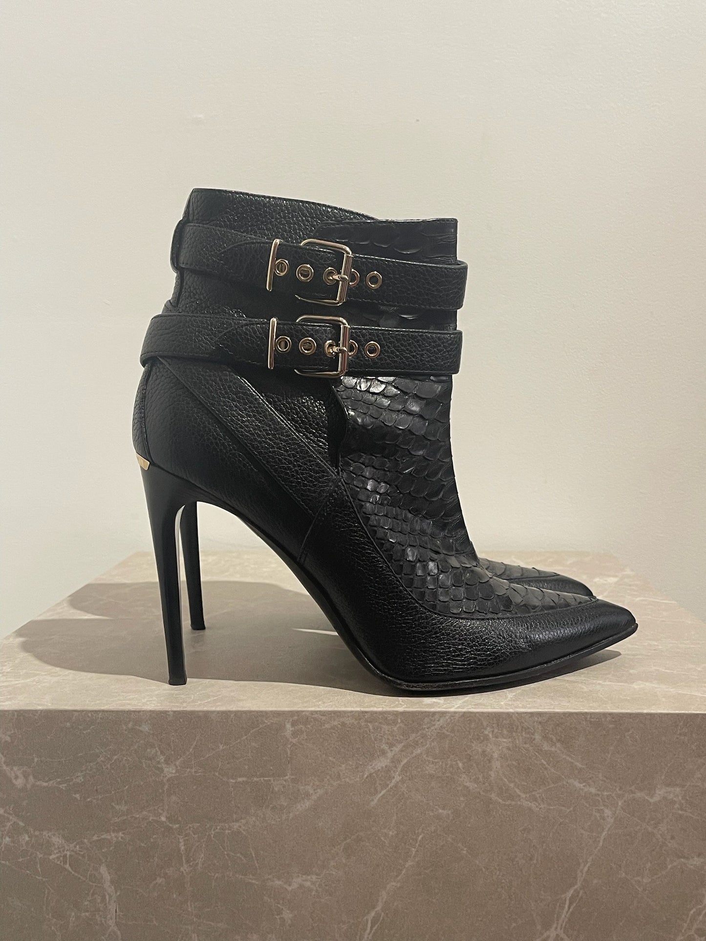 Bottines Burberry noires T.40