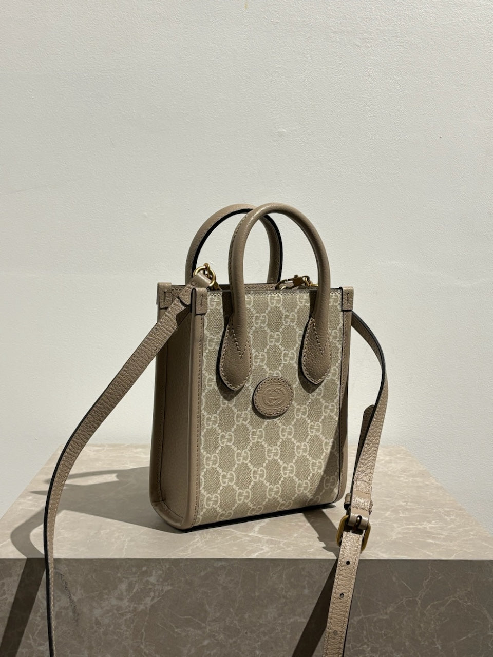 Sac Gucci mini cabas GG NEUF