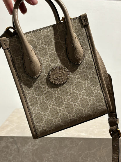 Sac Gucci mini cabas GG NEUF