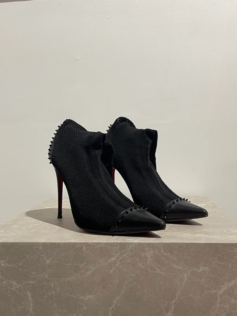 Bottines Christian Louboutin noires T.41