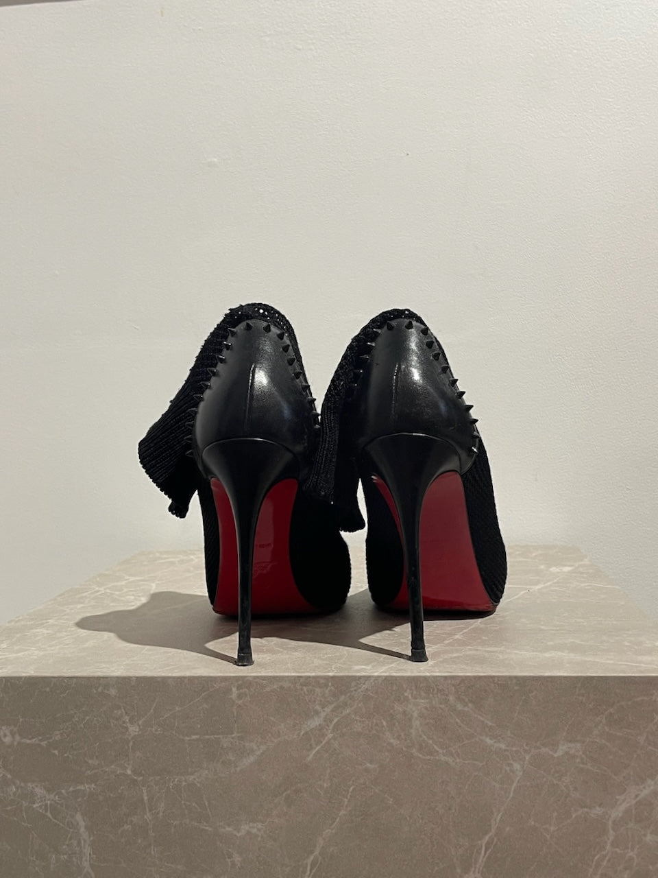 Bottines Christian Louboutin noires T.41