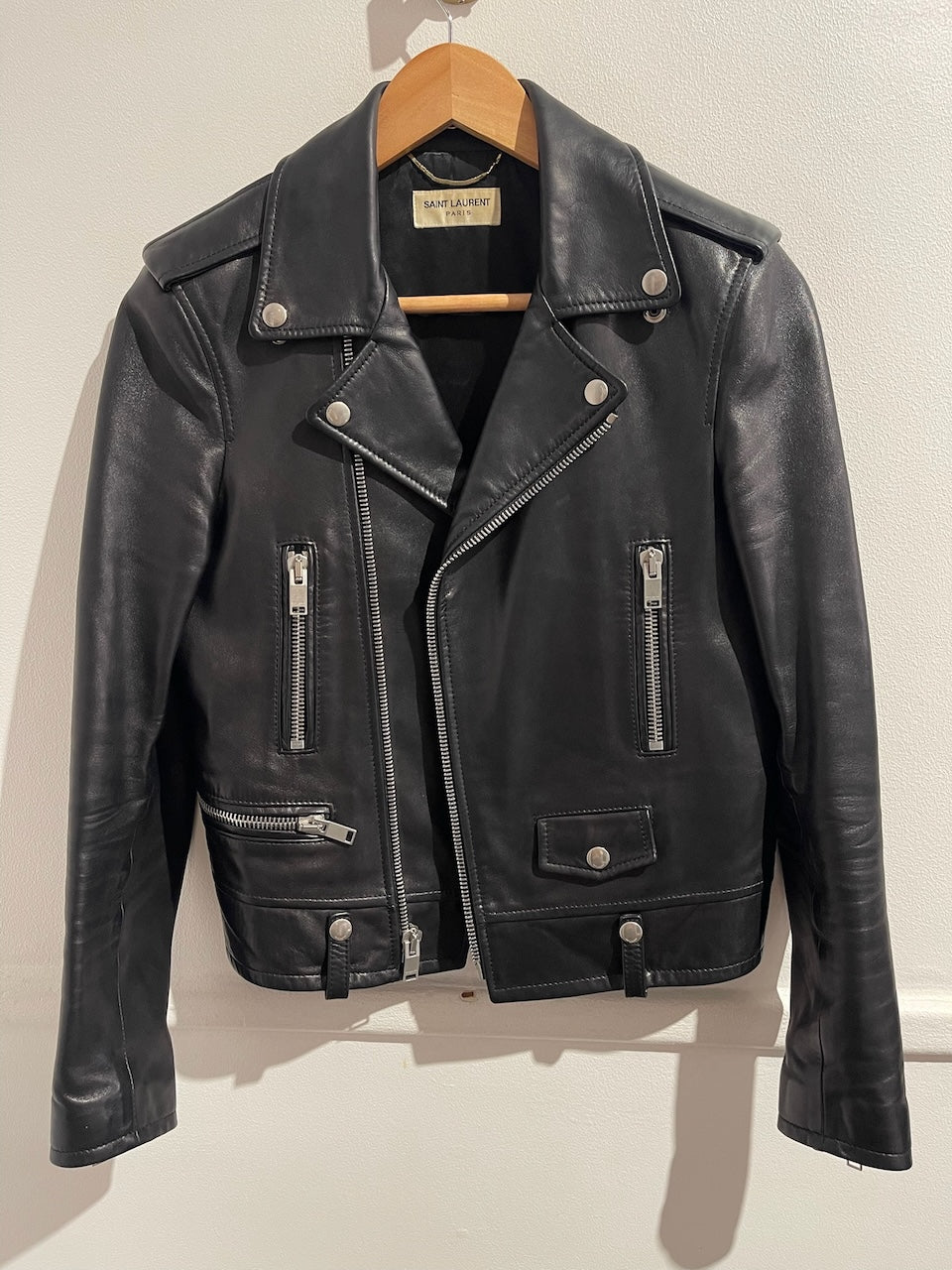Perfecto Saint Laurent noir T.38