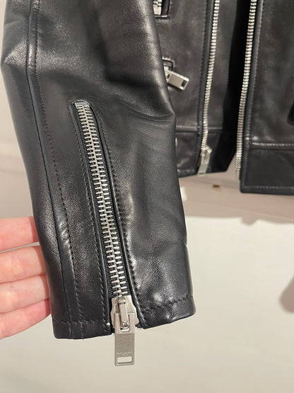 Perfecto Saint Laurent noir T.38