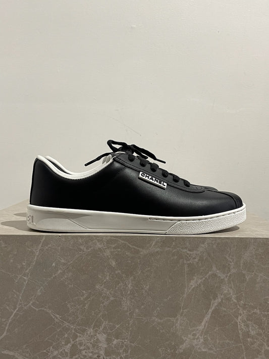 Baskets Chanel noires T.38