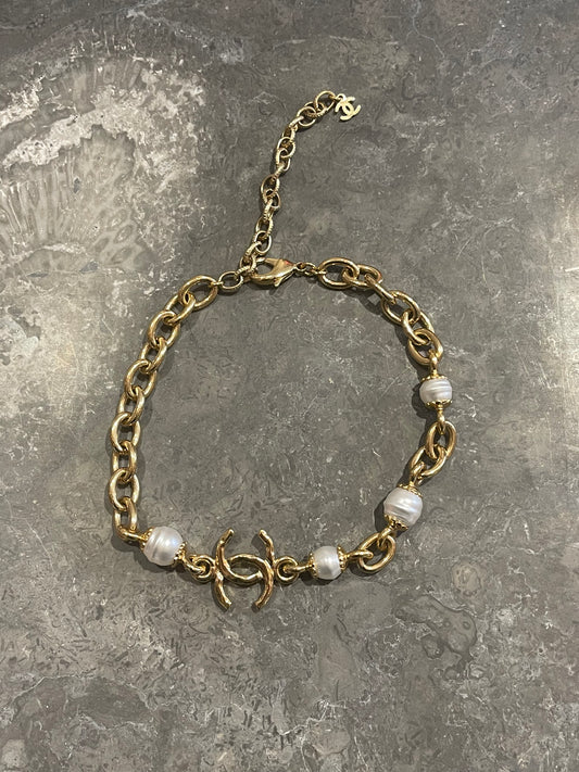 Collier Chanel doré