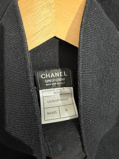 Pull Chanel noir T.S