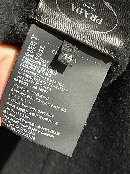 Veste Prada noire T.40