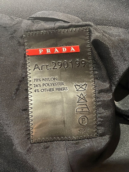 Veste Prada noire T.36