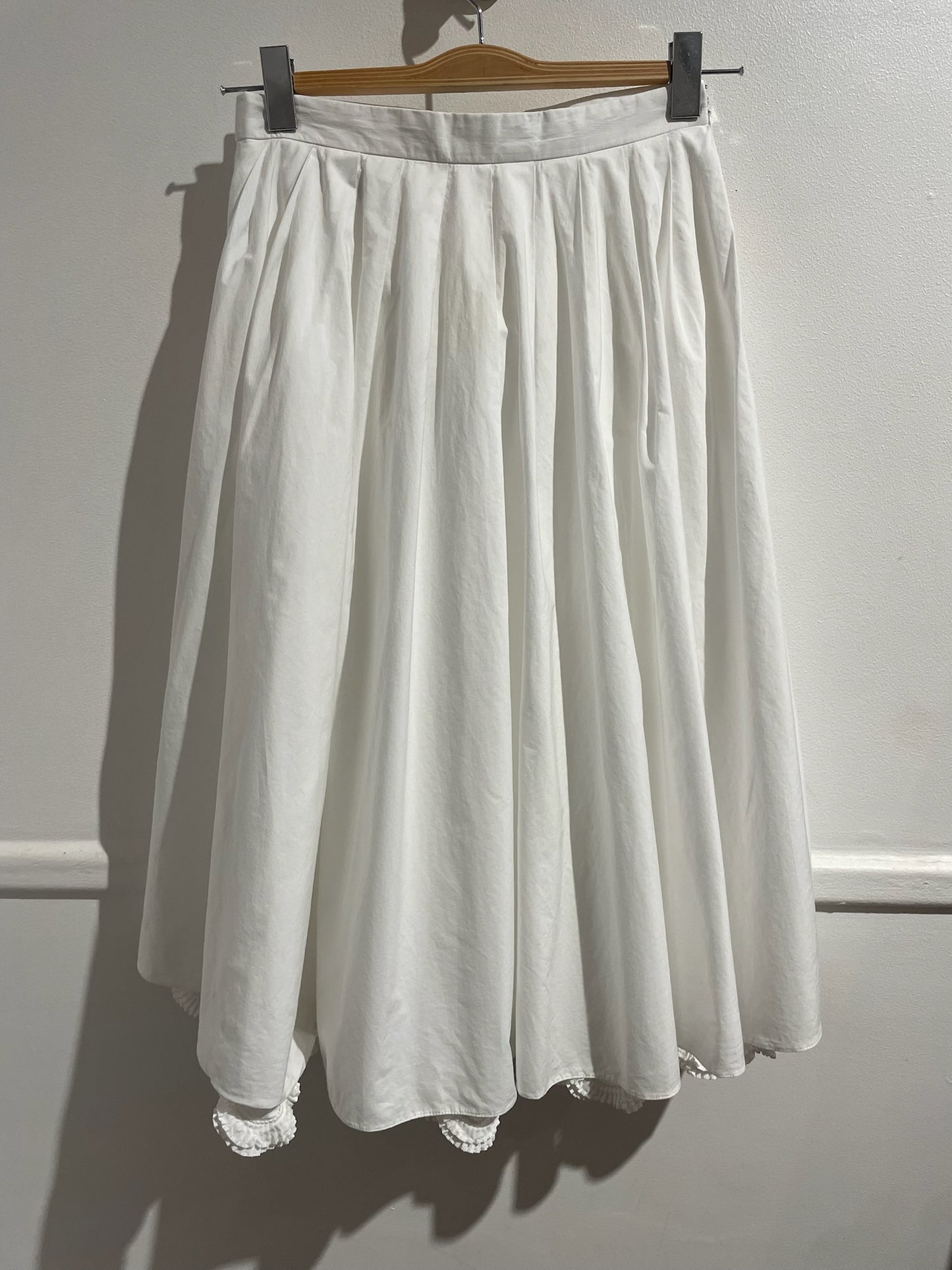 Jupe Prada blanche T.36