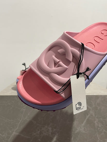 Mules Gucci rose T.39