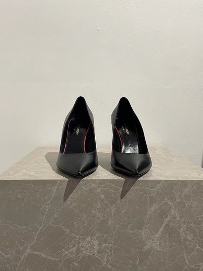 Escarpins Saint Laurent noirs T.39,5