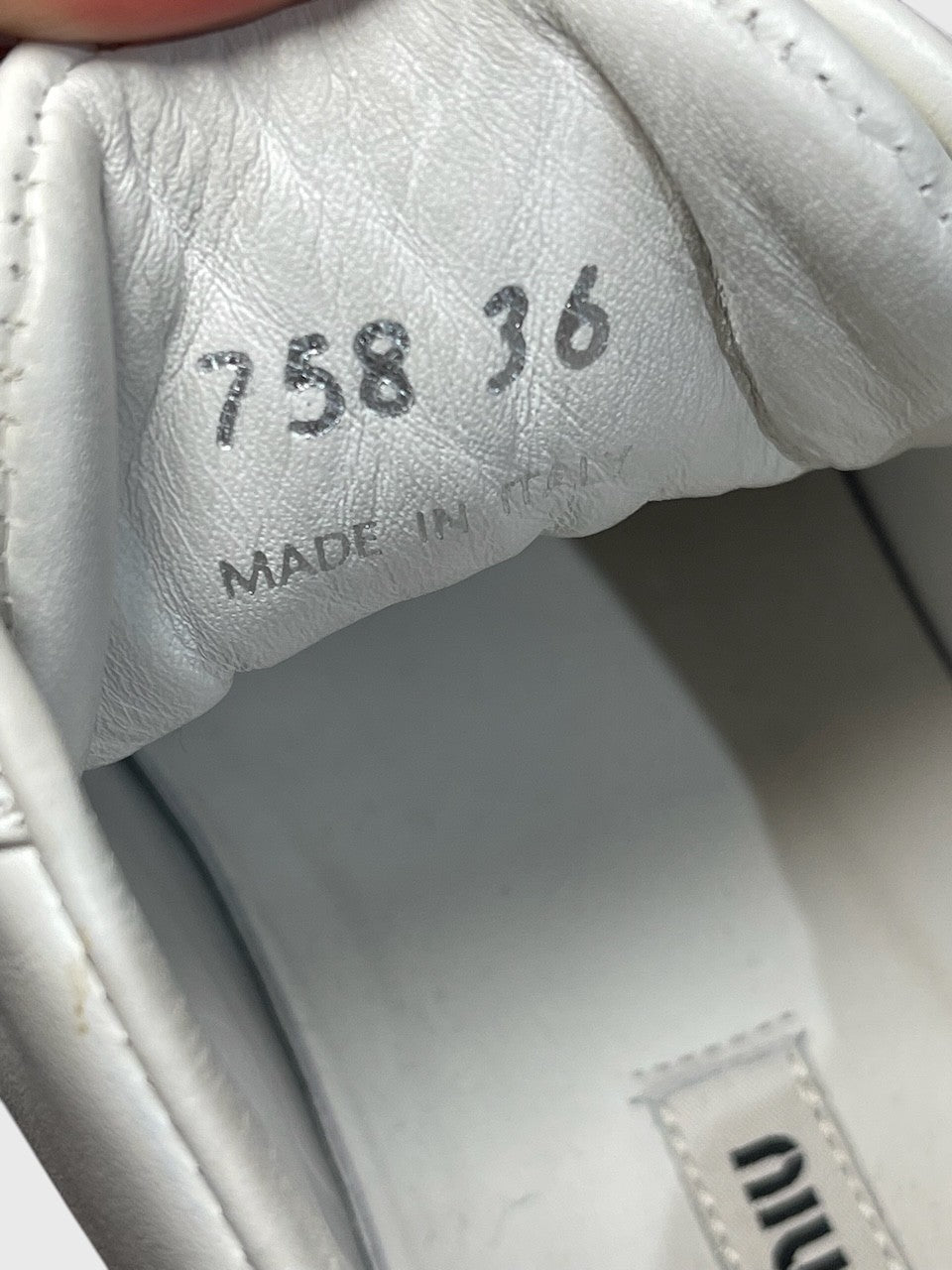Baskets Miu Miu blanches T.36