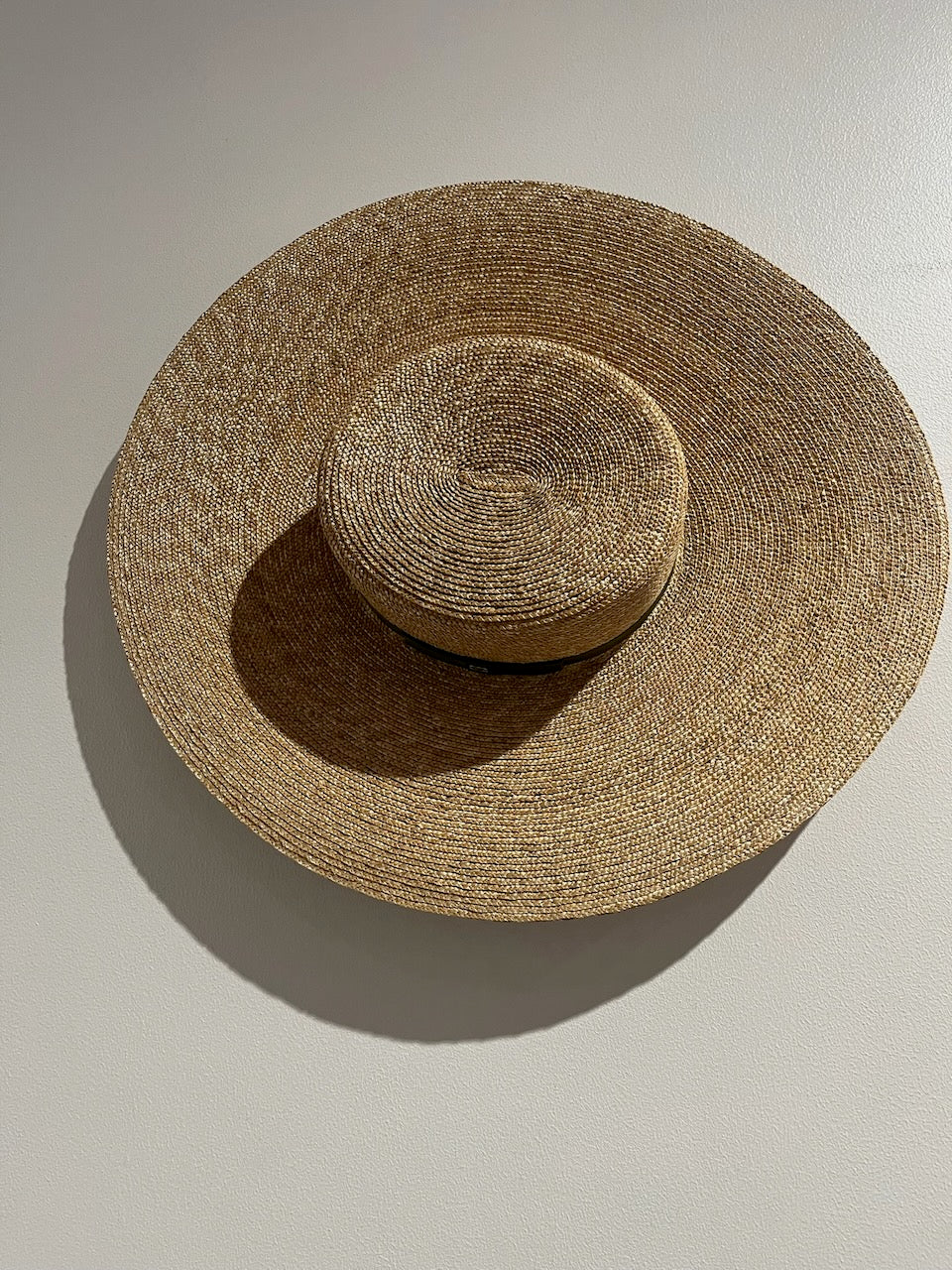 Chapeau Chanel en paille T.L NEUF