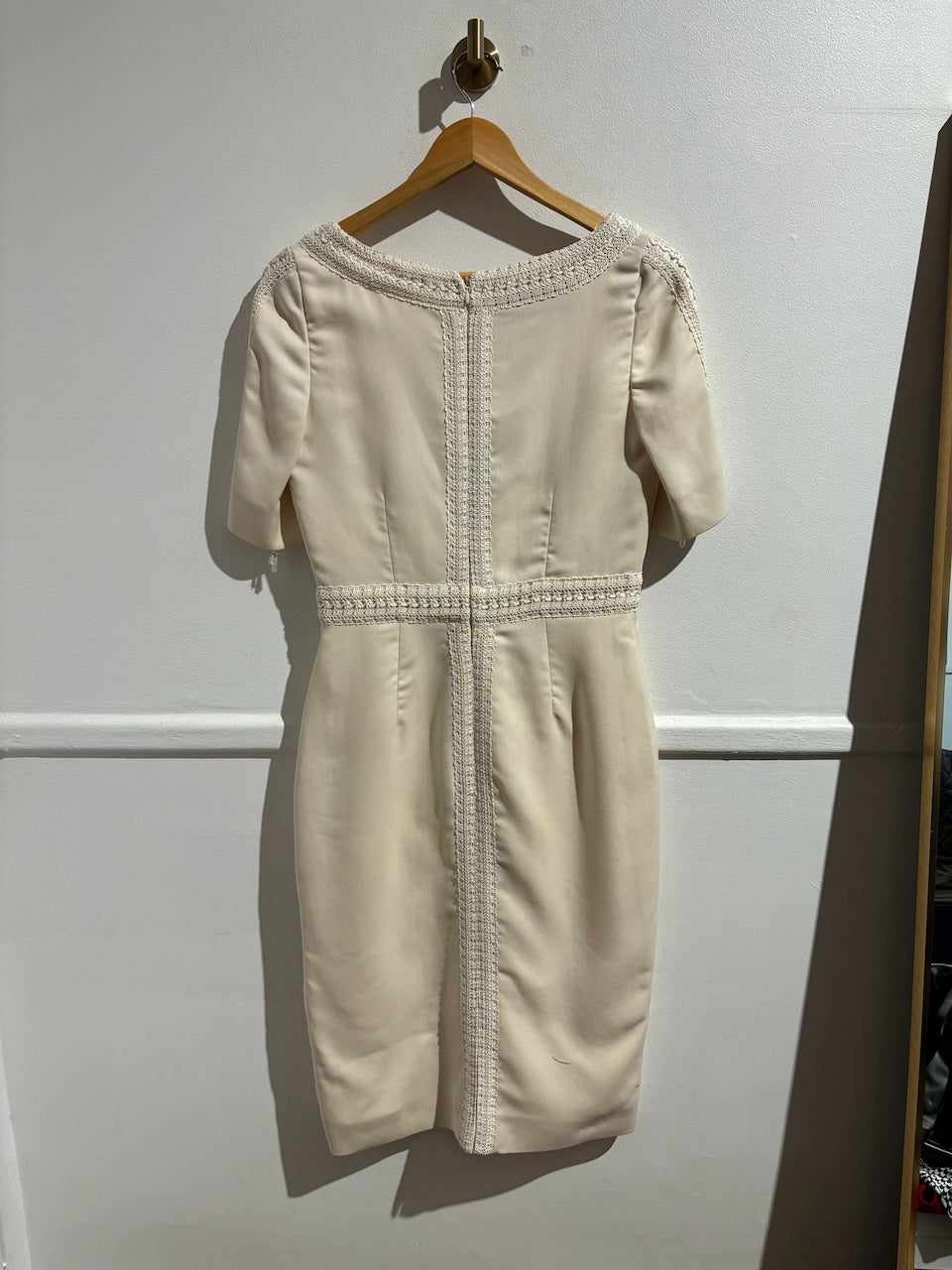 Robe Valentino écrue T.40