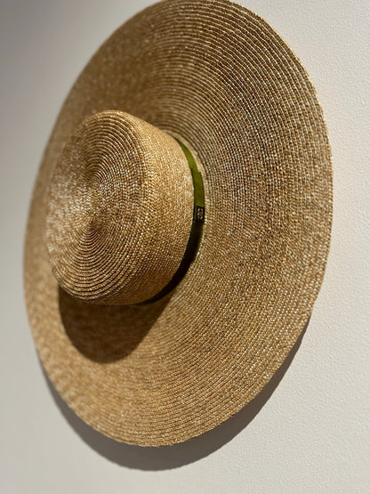 Chapeau Chanel en paille T.L NEUF