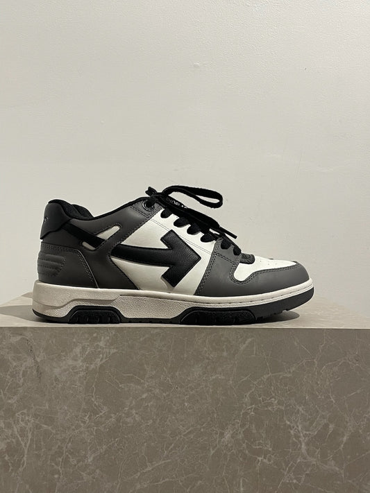 Baskets Off-White grises T.40