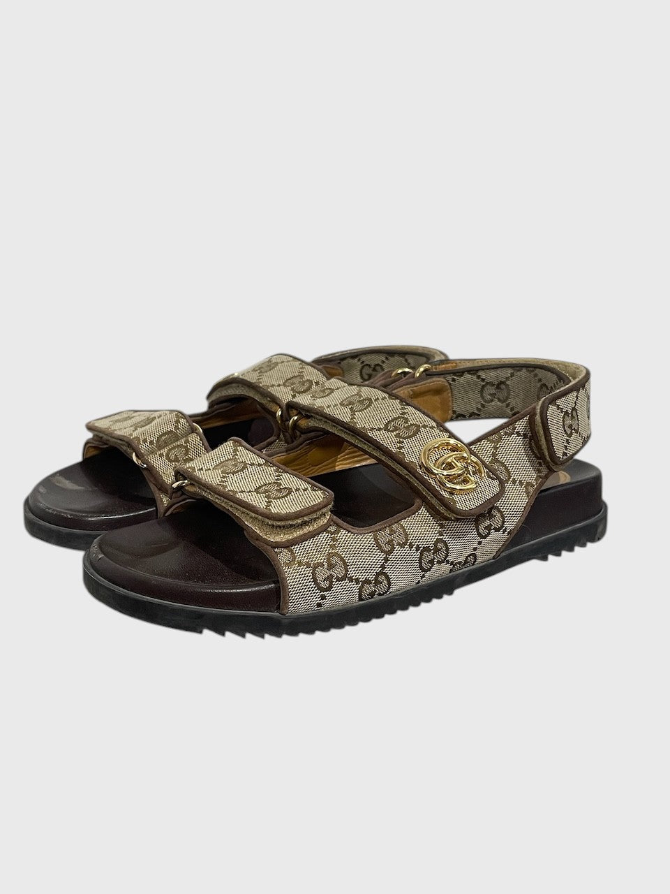 Sandales Gucci GG beige T 37
