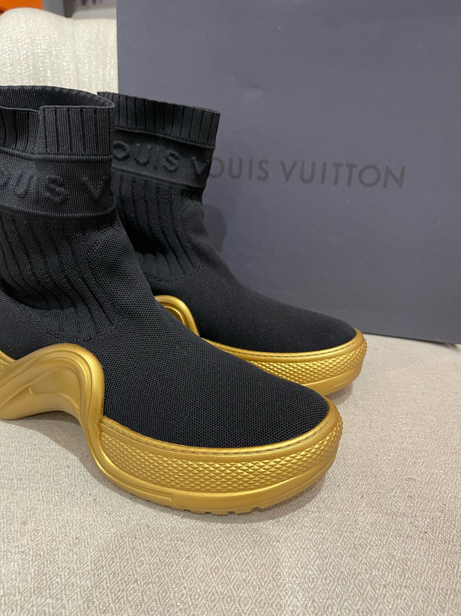 Basket chaussette louis vuitton deals