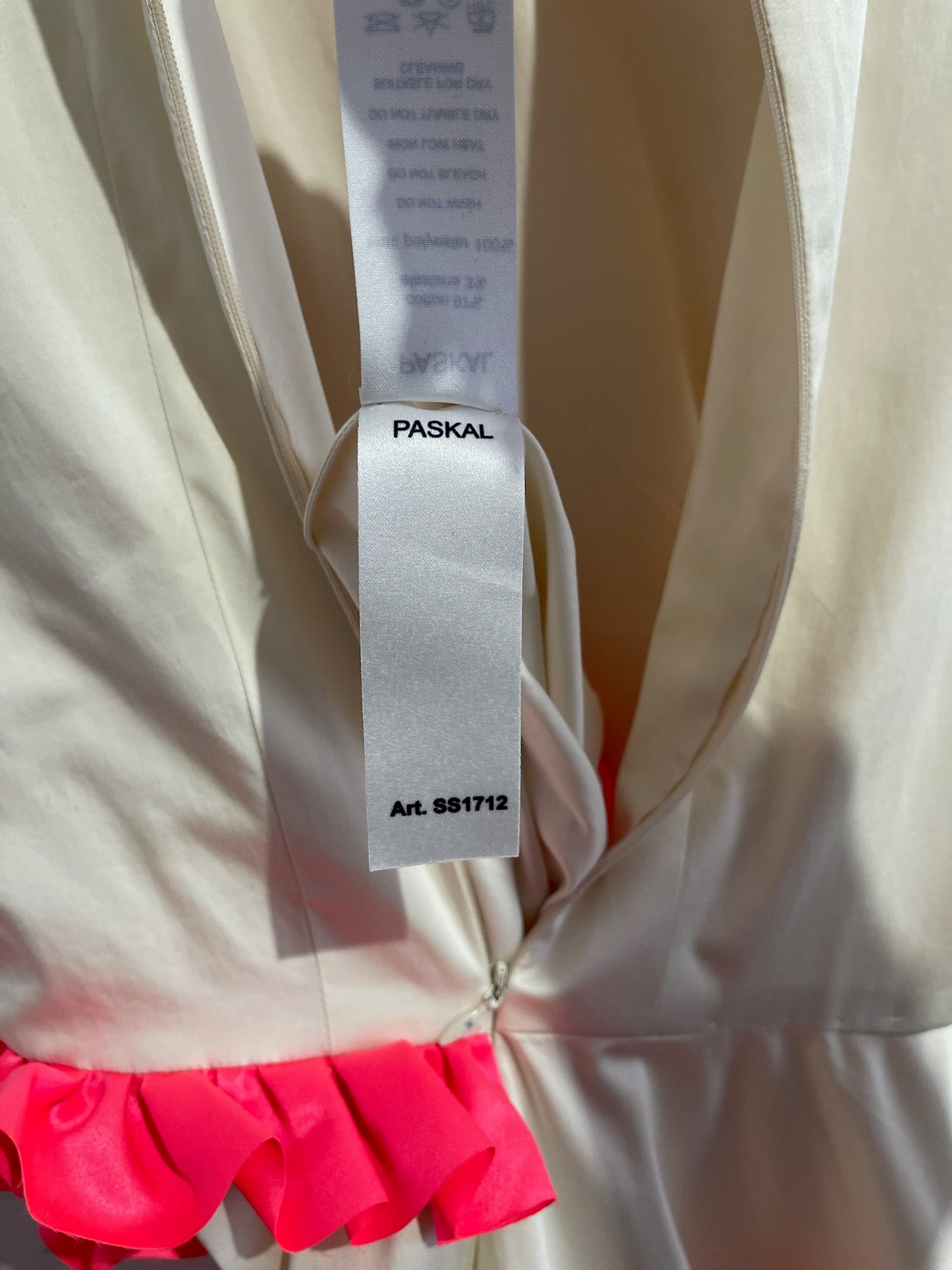 Robe Paskal blanche T.L