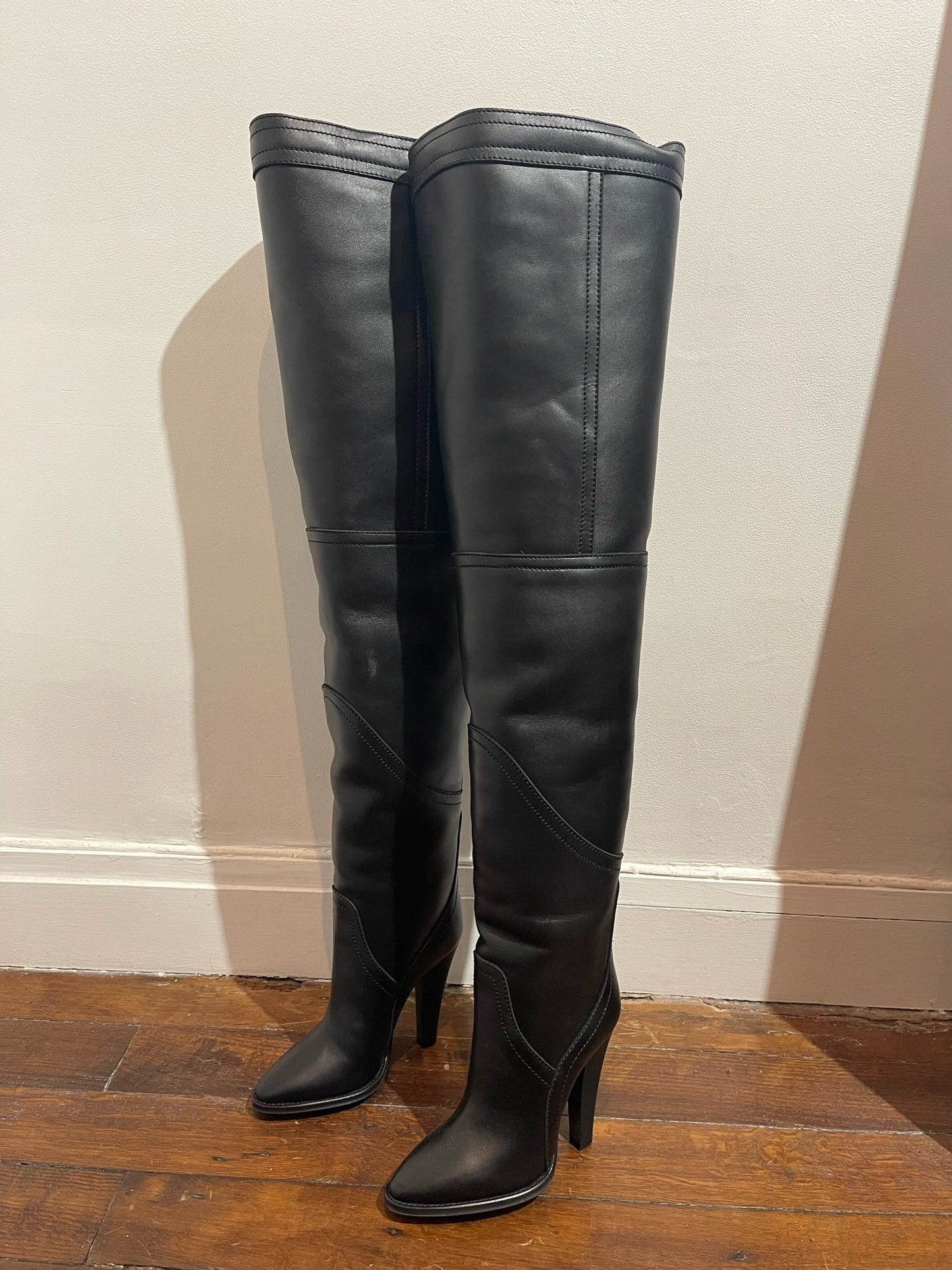 Bottes Saint Laurent Kensington noires T.38,5 NEUVES