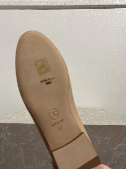 Ballerines Chanel beige T.37 NEUVES