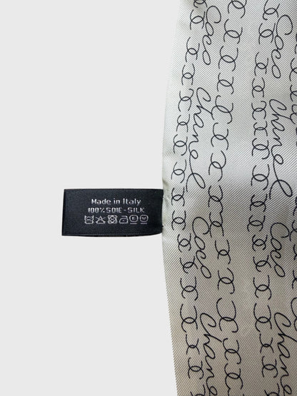 Foulard slim Chanel noir et blanc
