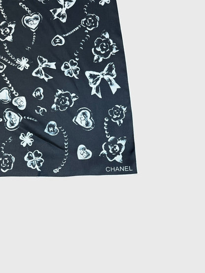 Foulard Chanel noir