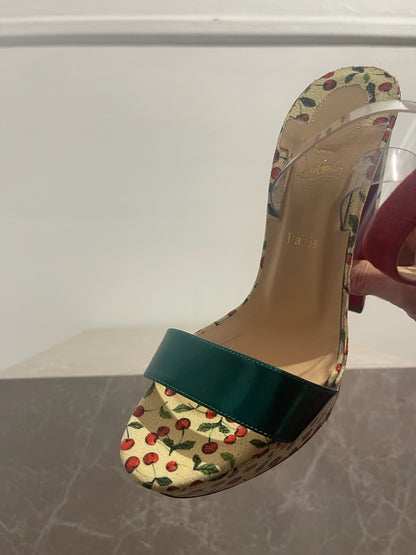 Sandales Christian Louboutin T.37