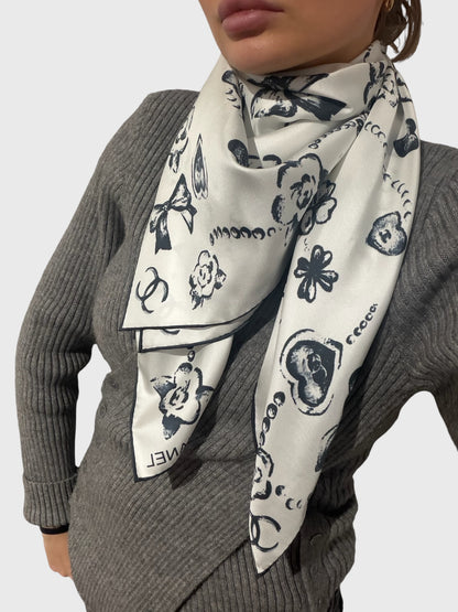 Foulard Chanel blanc