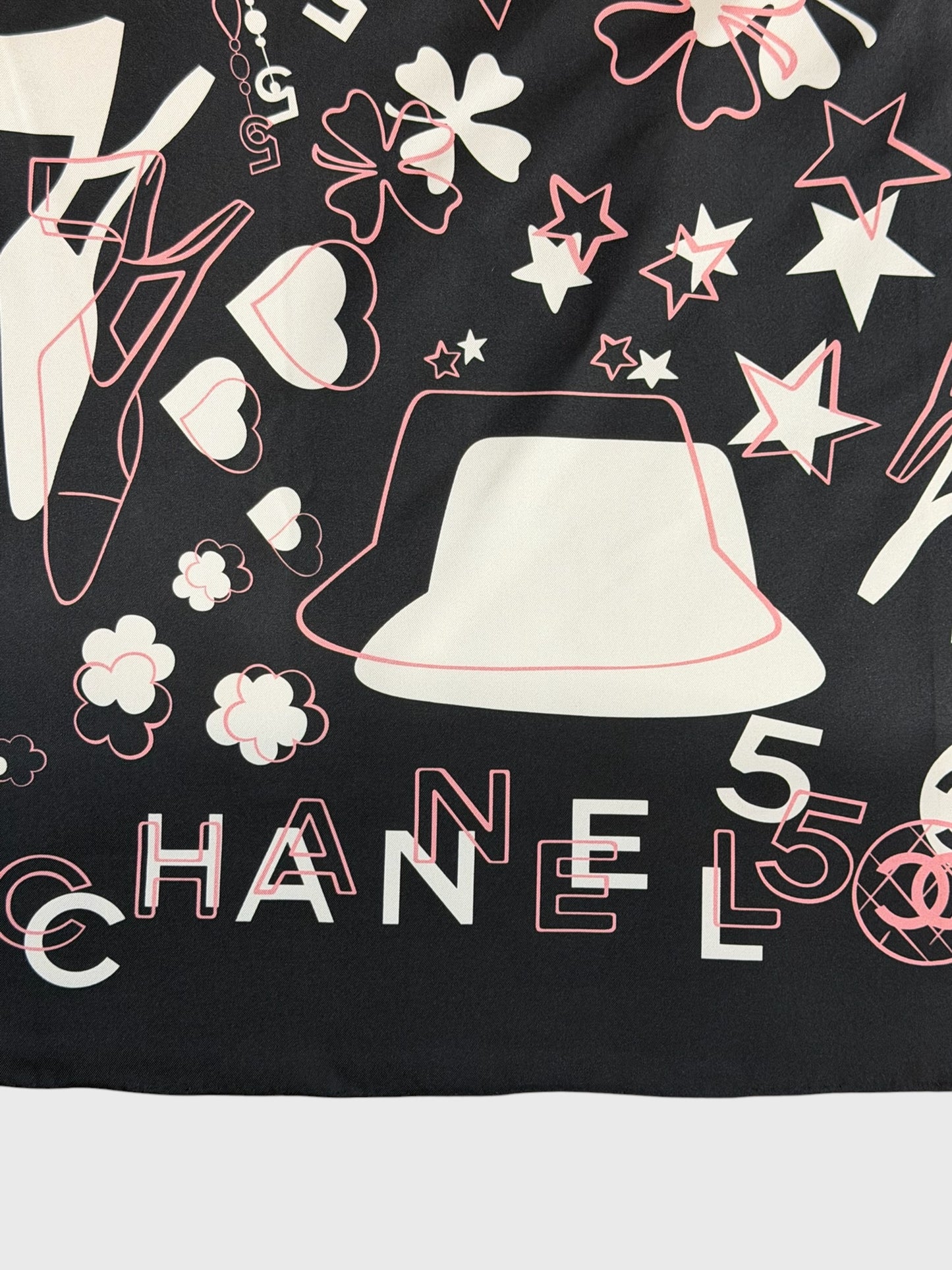 Foulard Chanel noir