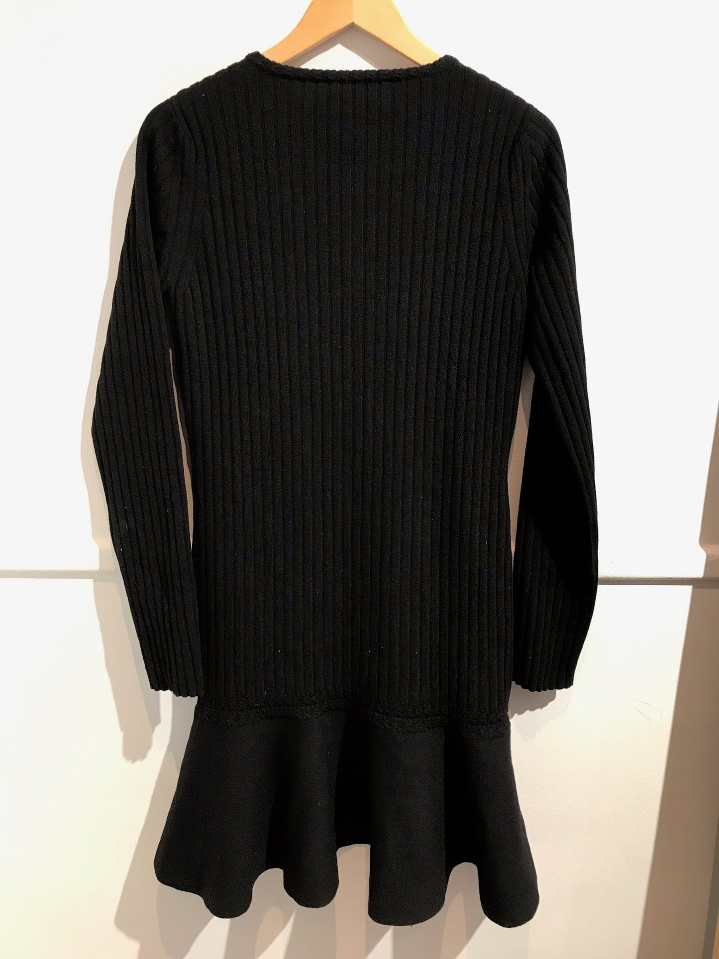 Robe Yves Saint Laurent noire T.M