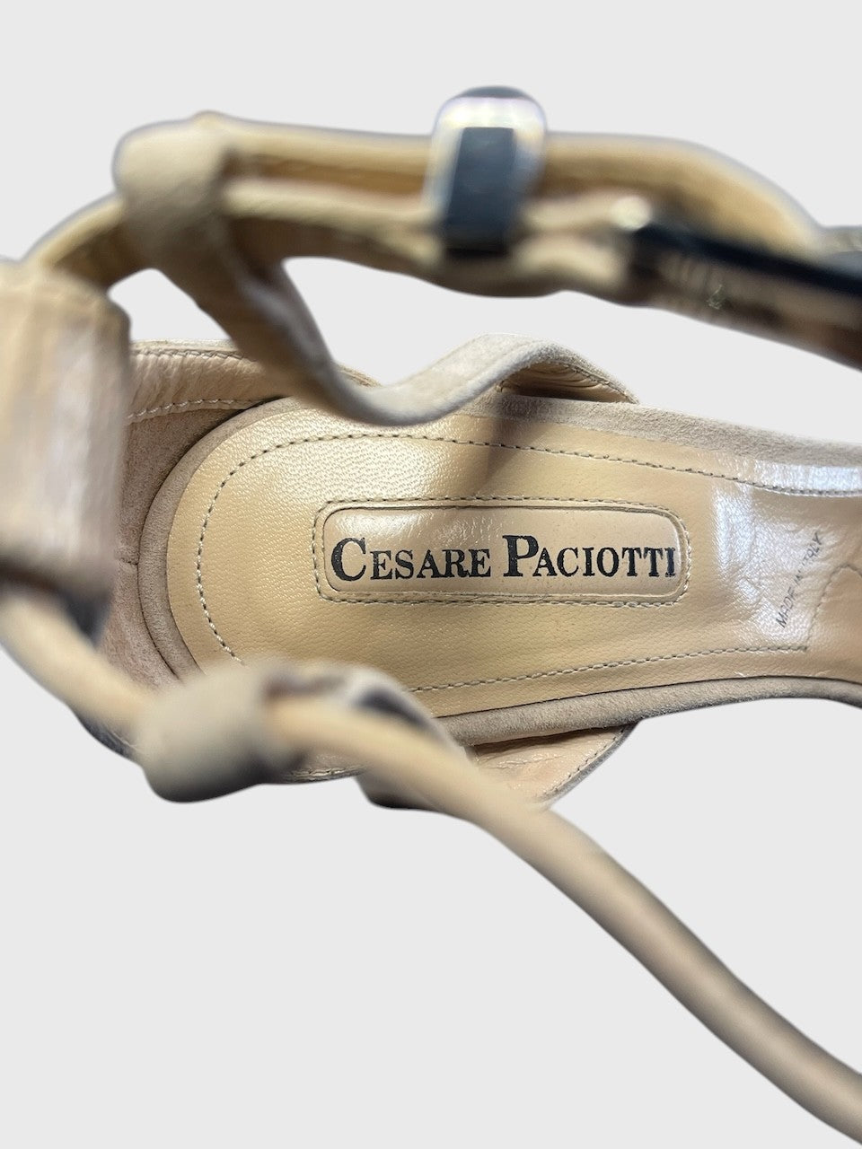 Sandales Cesare Paciotti beiges T.36