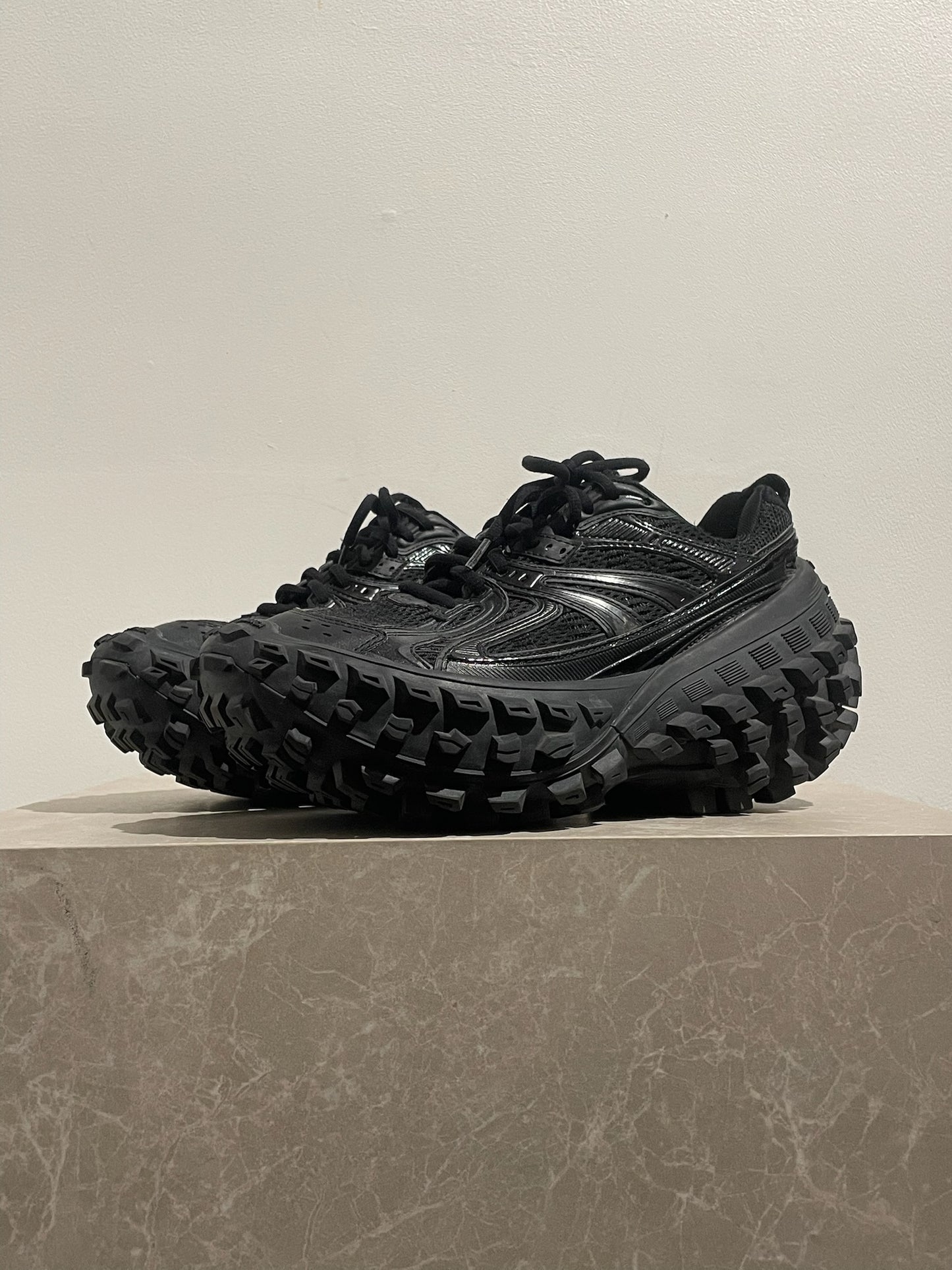 Basket Balenciaga Bouncer T.37