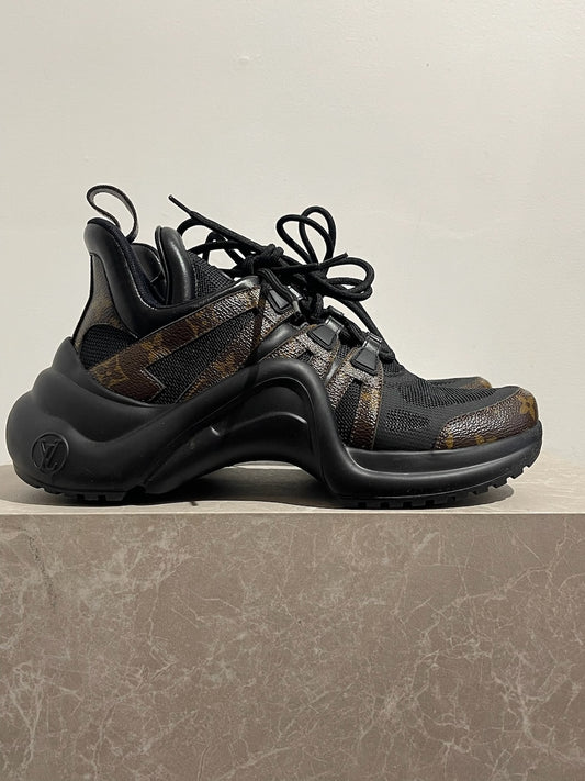 Baskets Louis Vuitton Archlight T.40