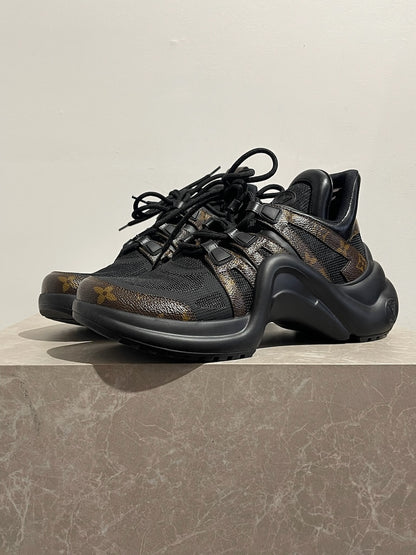 Baskets Louis Vuitton Archlight T.40