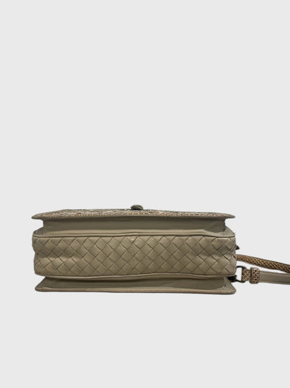 Sac Bottega Veneta beige à fleurs