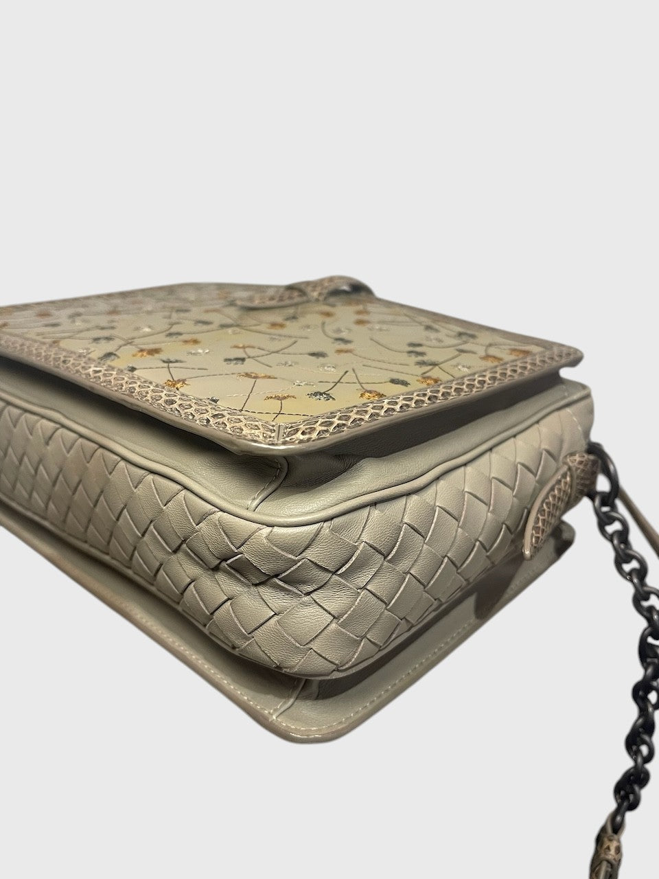 Sac Bottega Veneta beige à fleurs