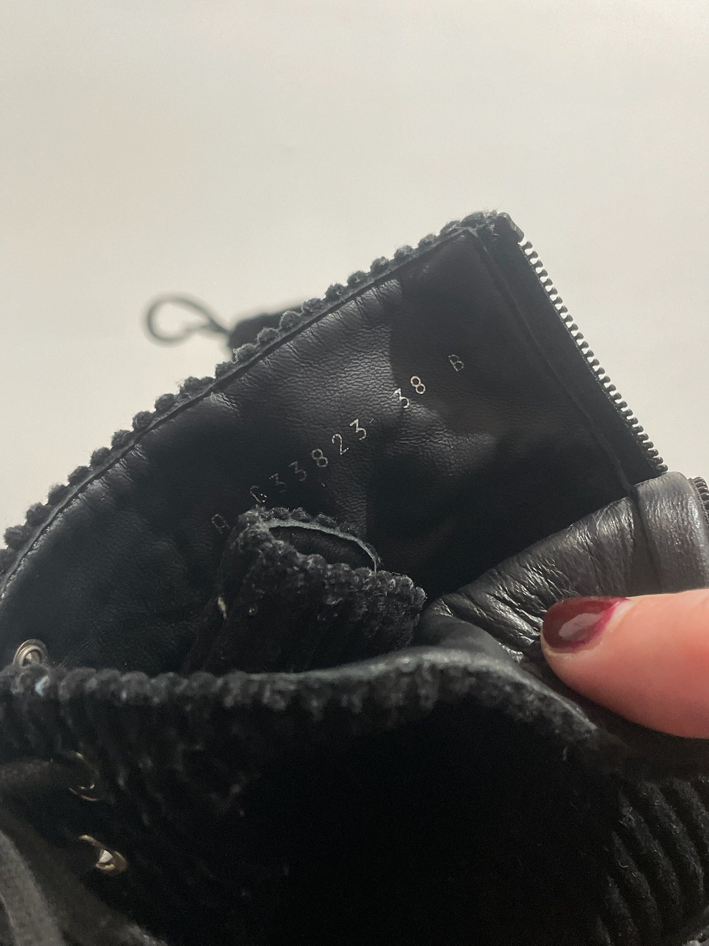 Bottines Chanel noires T.38