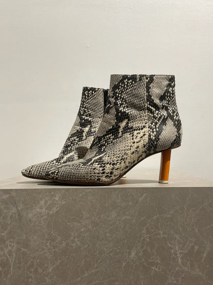 Bottines Vêtements python T.37