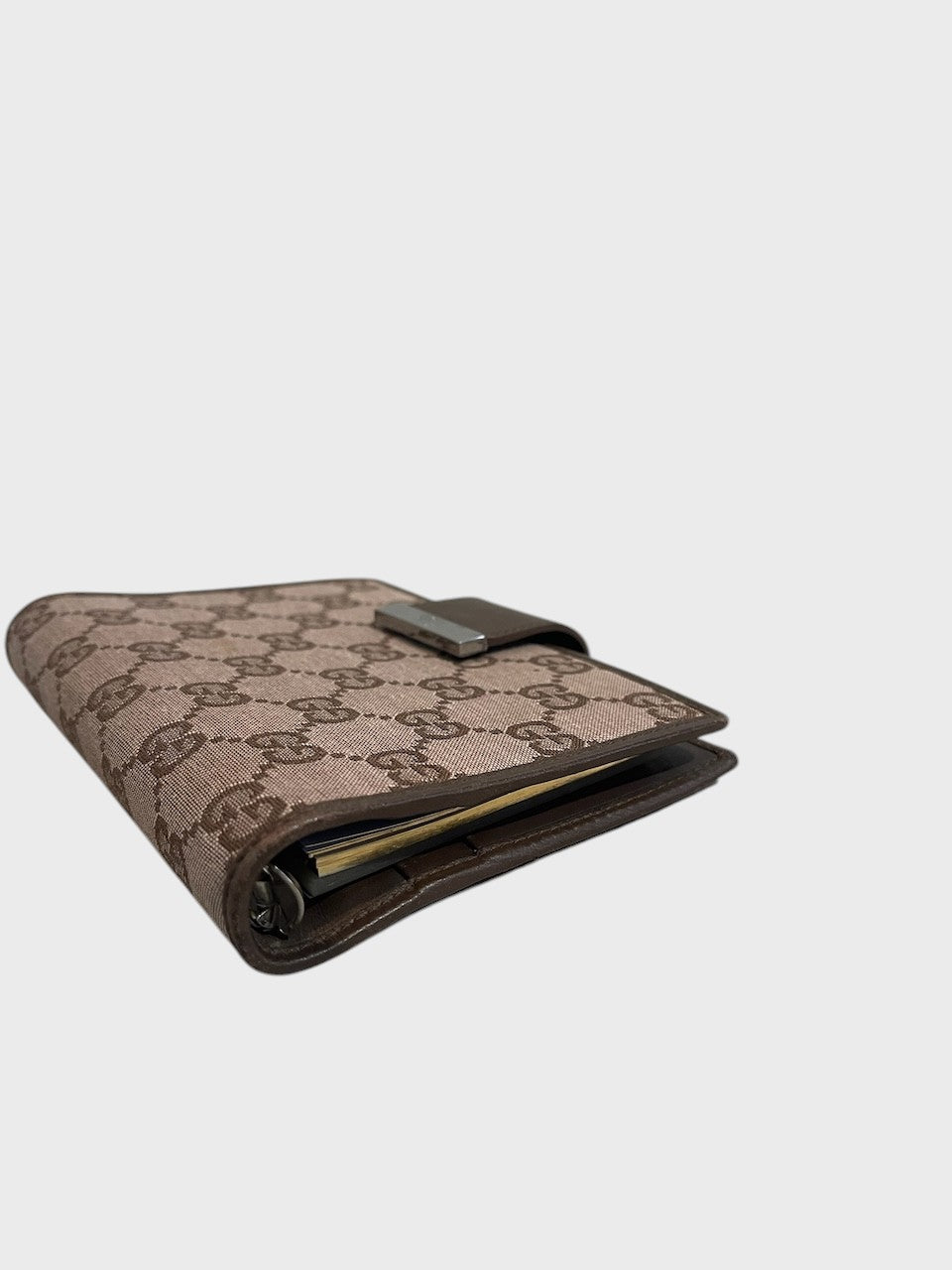Carnet Gucci en toile GG
