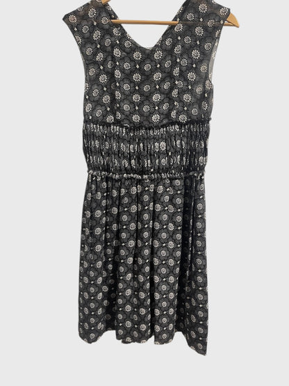 Robe Chanel noire T.40