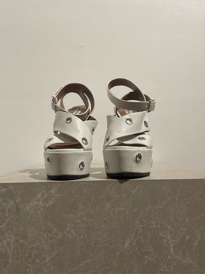 Sandales Alaia blanches T.38