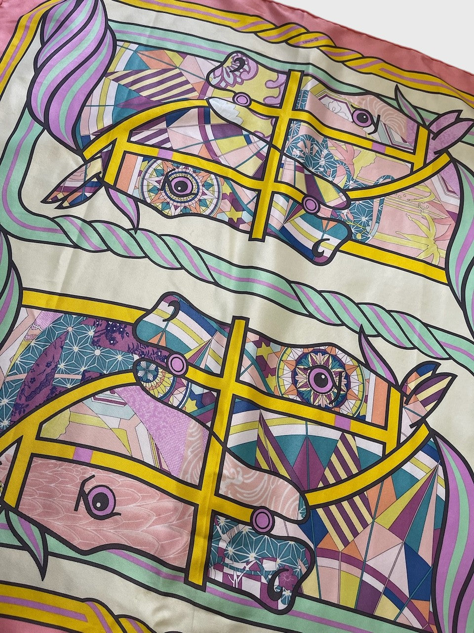 Foulard Hermès Quadrige rose