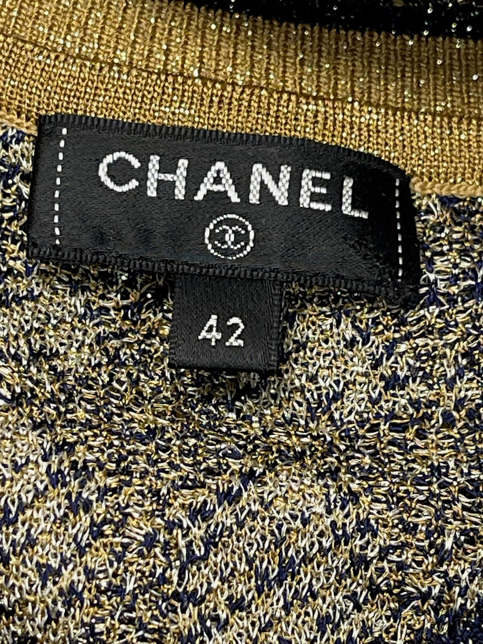 Robe Chanel dorée T.42