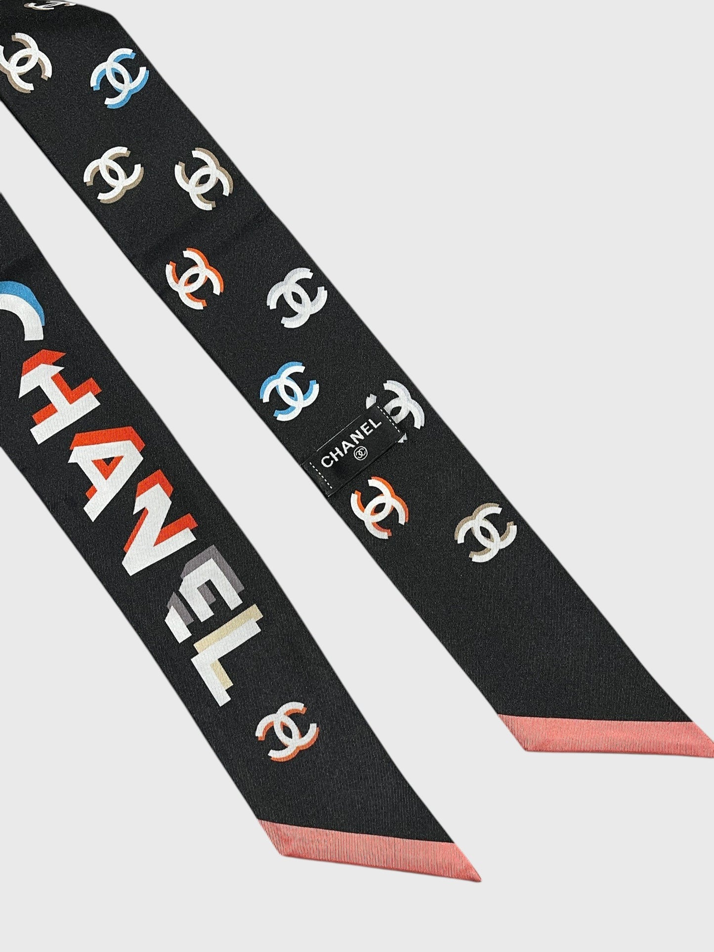 Foulard slim Chanel noir