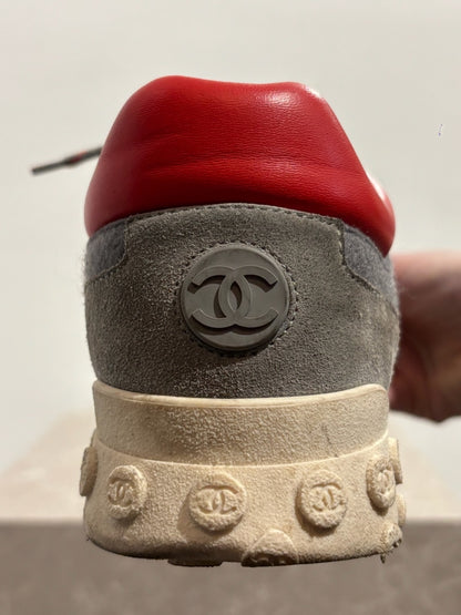 Baskets Chanel grises T.37
