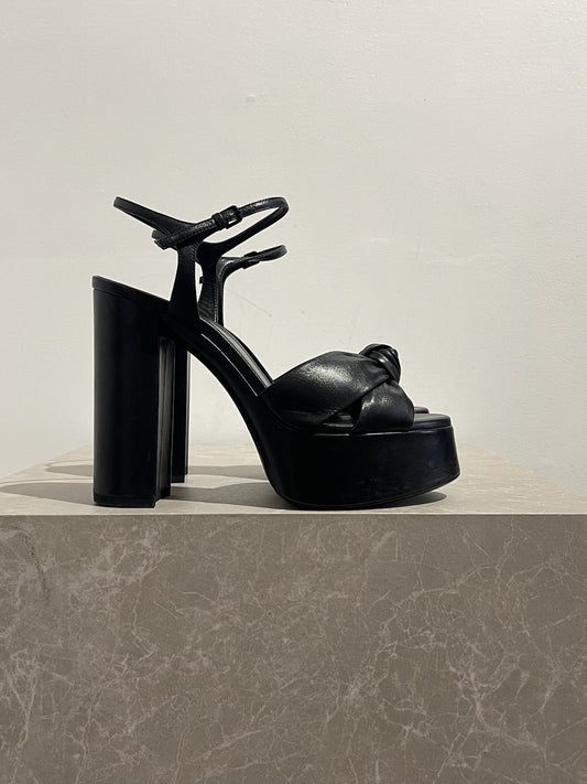 Sandales Saint Laurent noires T.38,5