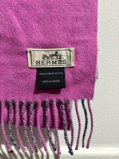 Echarpe Hermès violette NEUVE