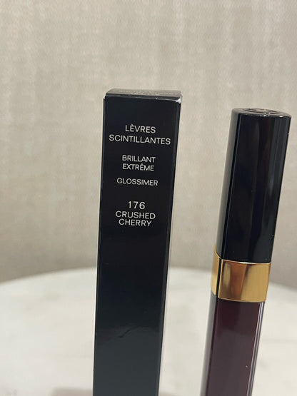 Rouge à lèvres Chanel Crushed Cherry NEUF