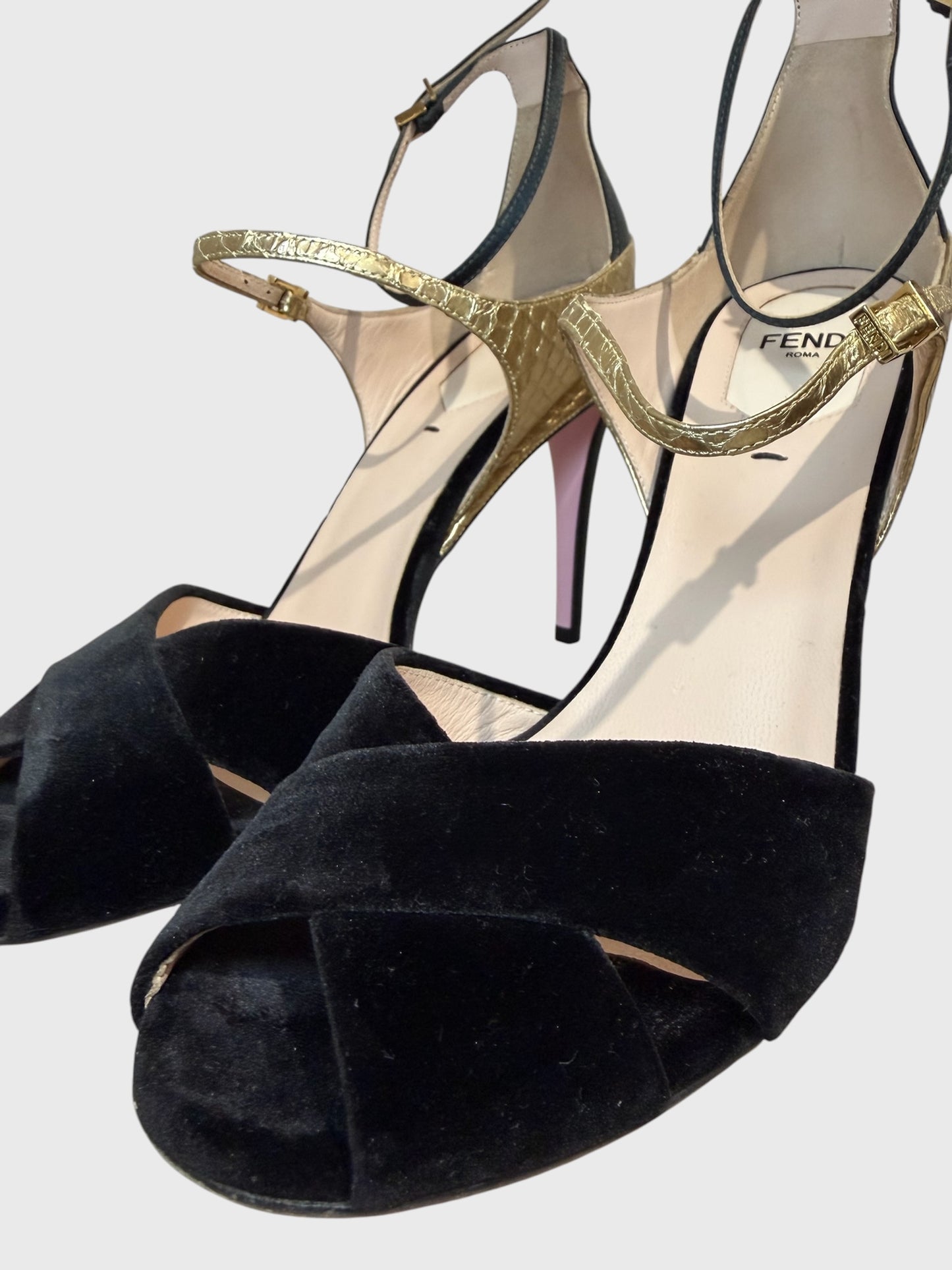 Sandales Fendi noires T.38